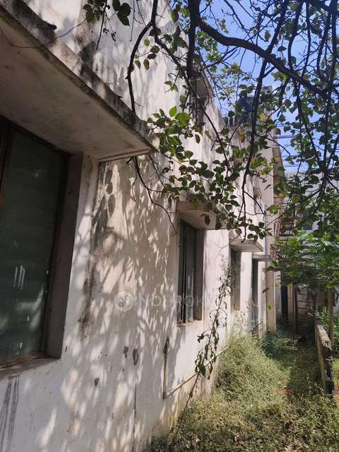 Industrial Building in Yelachenahalli Metro Station, Bangalore for sale 