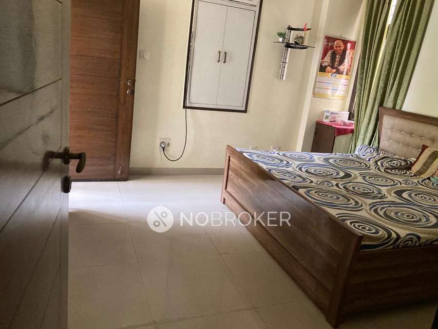 3 BHK Flat In Galaxy Apartments For Sale  In Sector 43