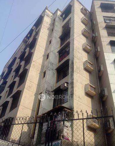 1 RK Flat In Moreswar Building Sahar Road Andheri East for Rent  In Andheri East