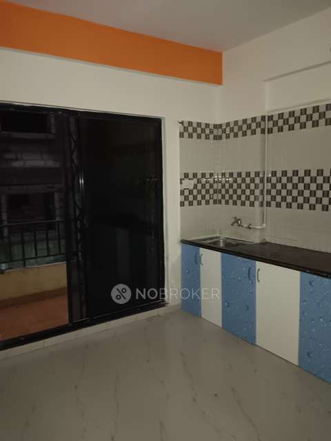 1 RK Flat In Meera Arcade Building for Rent  In Chikhali