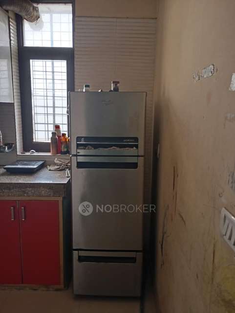 2 BHK Flat In Shyam Vihar Ph2 For Sale  In Vansh Garden