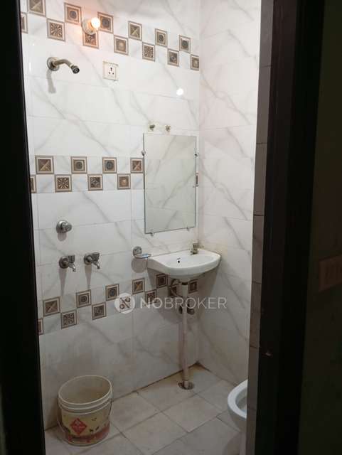 2 BHK Flat In Shyam Vihar Ph2 For Sale  In Vansh Garden