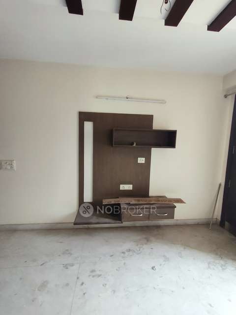 3 BHK Flat For Sale  In Pitam Pura