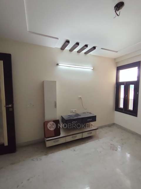 3 BHK Flat For Sale  In Pitam Pura