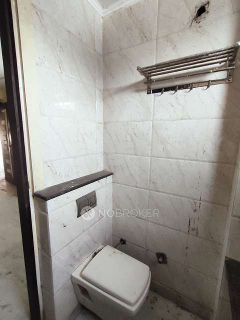3 BHK Flat For Sale  In Pitam Pura