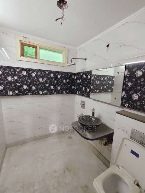 3 BHK Flat For Sale  In Pitam Pura