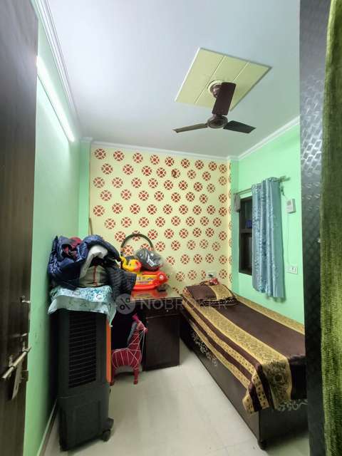 3 BHK Flat In Builder Floor For Sale  In Palam Village
