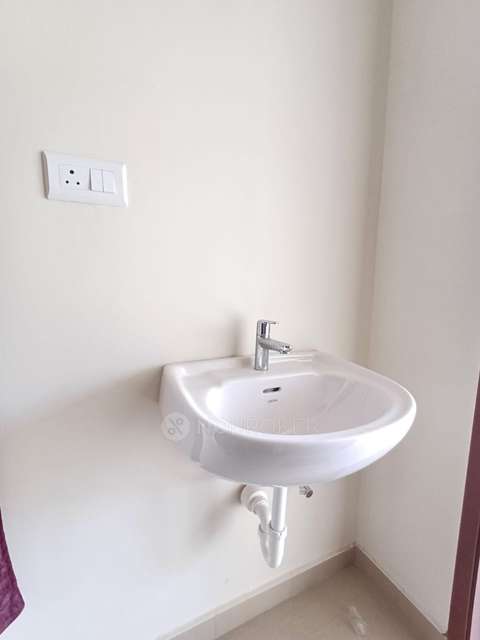 3 BHK Flat In Pate Skyi Star Town for Rent  In Bhukum