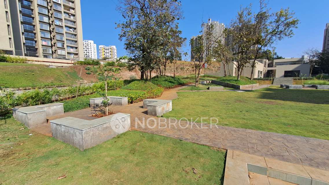 3 BHK Flat In Pate Skyi Star Town for Rent  In Bhukum