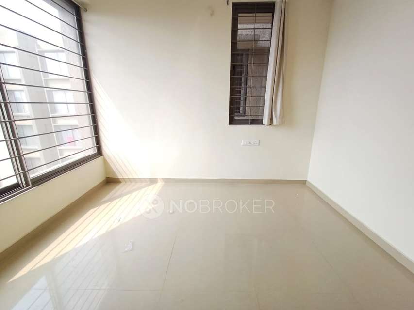 3 BHK Flat In Pate Skyi Star Town for Rent  In Bhukum