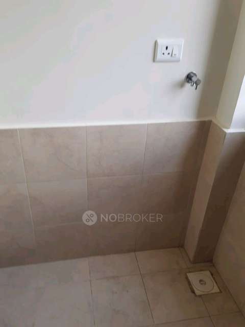 3 BHK Flat In Pate Skyi Star Town for Rent  In Bhukum