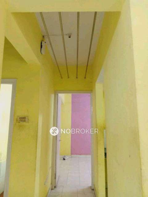 1 BHK Flat In Swastik Park For Sale  In Thane West 