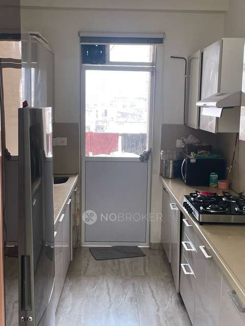 2 BHK Flat In Nahar Yvonne For Sale  In Powai