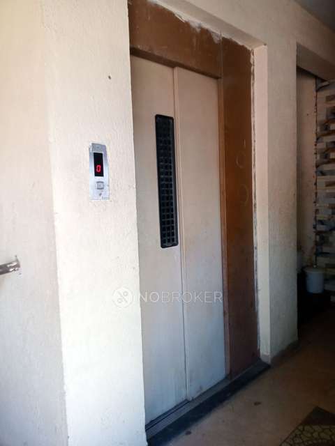 2 BHK Flat In Hashmi Modern Residency For Sale  In Guruwar Peth