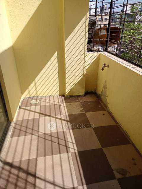 2 BHK Flat In Hashmi Modern Residency For Sale  In Guruwar Peth