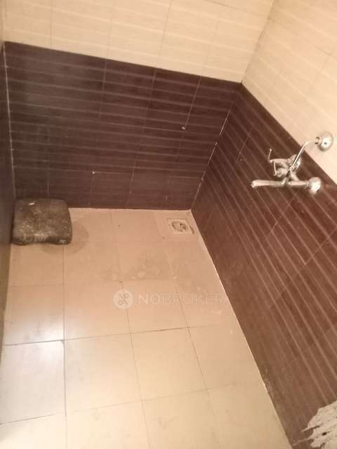 2 BHK Flat In Hashmi Modern Residency For Sale  In Guruwar Peth