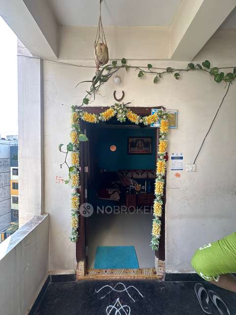 2 BHK Flat In Shiny Pearl Apartment For Sale  In Kukatpally