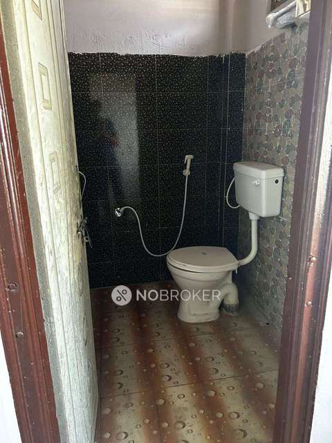 PG for Boys in Karkhana