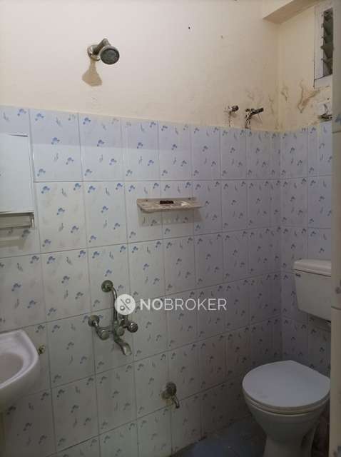 2 BHK Flat In Neela Residency For Sale  In Kondapur