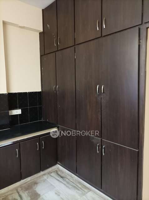 2 BHK Flat In Neela Residency For Sale  In Kondapur