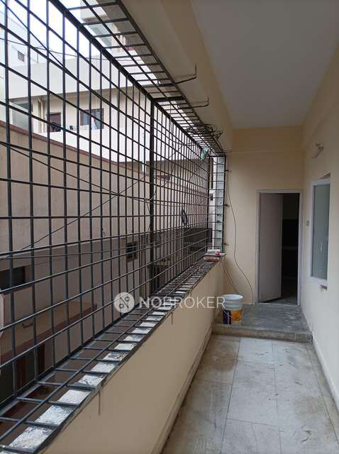 2 BHK Flat In Neela Residency For Sale  In Kondapur