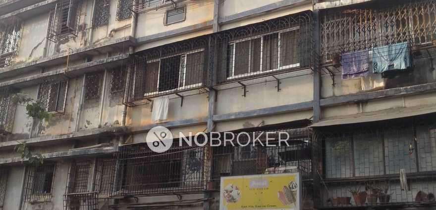1 BHK Flat In Om Shree Ganesh Apartments for Rent  In Vile Parle East