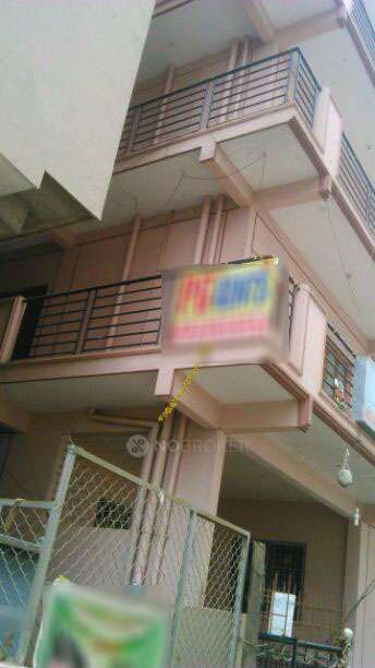 PG for Boys in Adugodi,