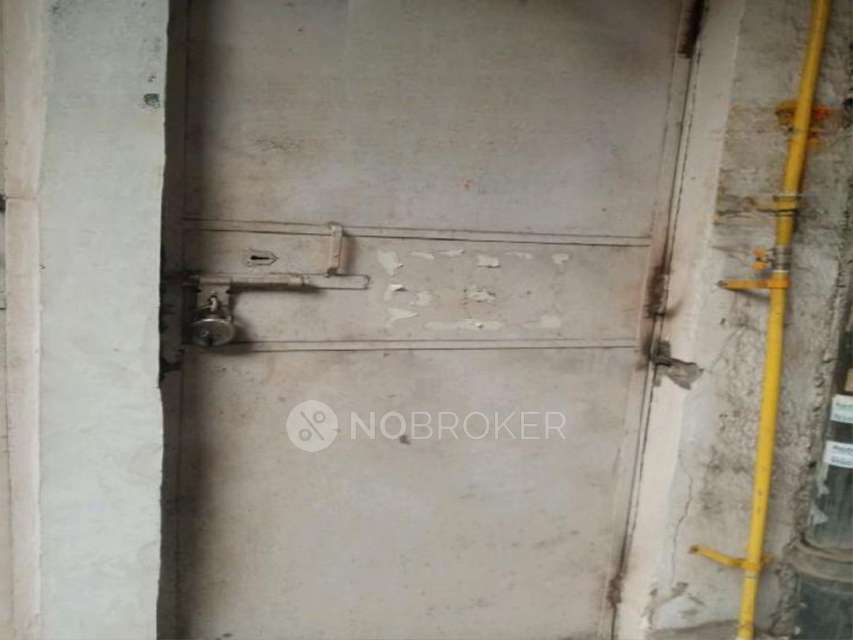 Godown/Warehouse in Govindpuri , Delhi for sale 