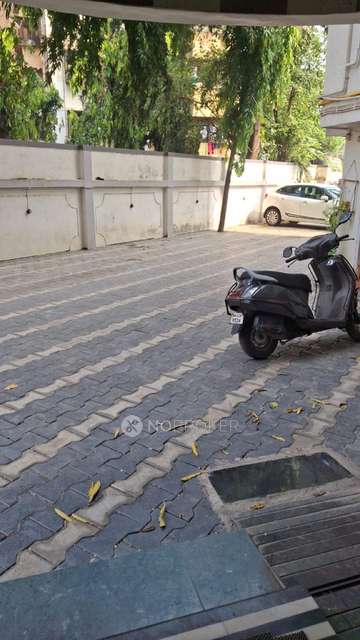 2 BHK Flat In Aalishan Co-op Housing Society Ltd  For Sale  In Borivali West