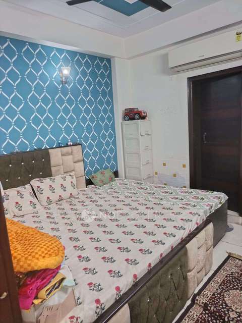 2 BHK Flat In Jps Building For Sale  In Shalimar Garden, 