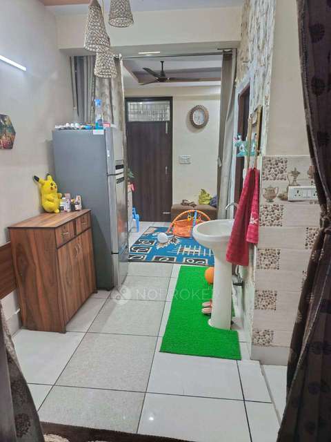 2 BHK Flat In Jps Building For Sale  In Shalimar Garden, 