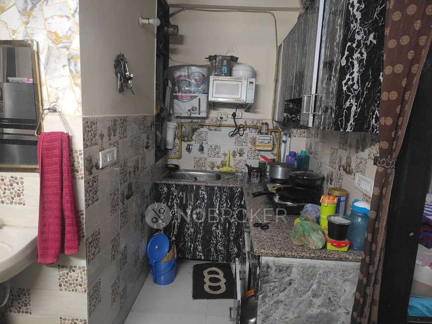 2 BHK Flat In Jps Building For Sale  In Shalimar Garden, 