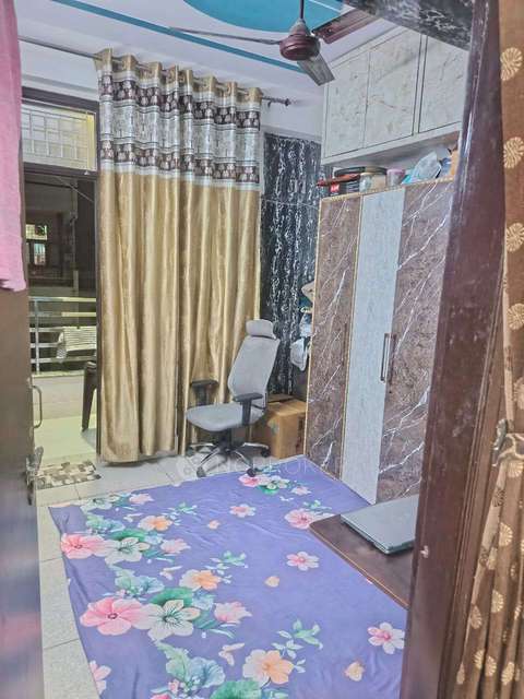 2 BHK Flat In Jps Building For Sale  In Shalimar Garden, 