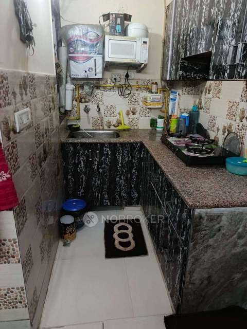 2 BHK Flat In Jps Building For Sale  In Shalimar Garden, 
