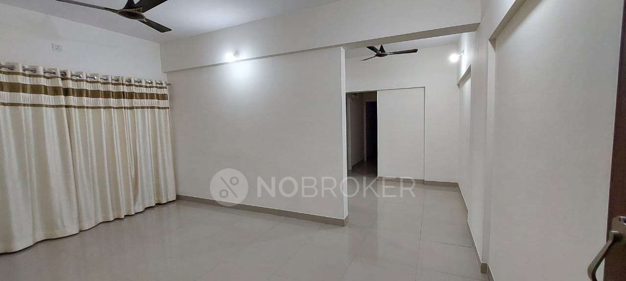 2 BHK Flat In Park Infinia for Rent  In Phursungi