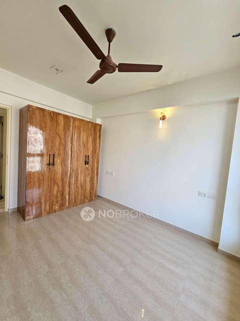 2 BHK Flat In Astra Chs Ltd For Sale  In Hiranandani Estate, Thane West