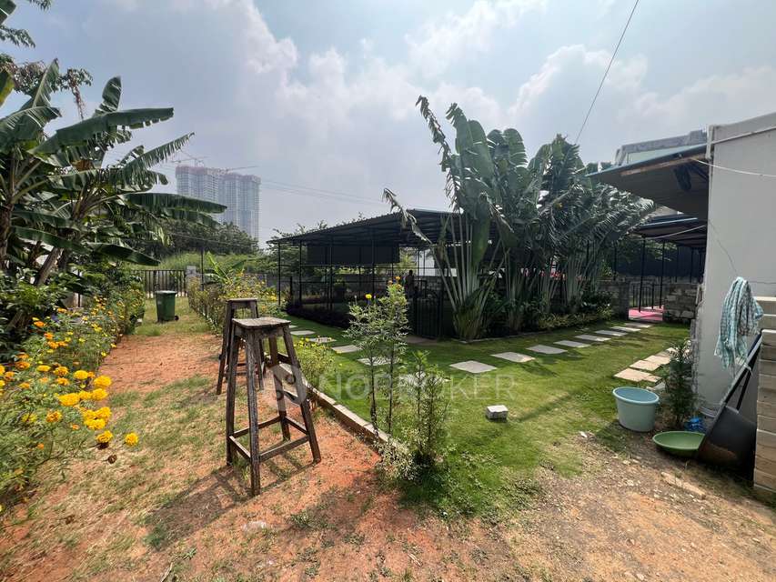 Godown/Warehouse in Tellapur, Hyderabad for Rent 