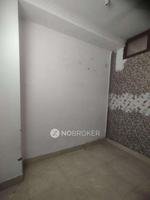 2 BHK Flat In Standalone Building  For Sale  In  South Extension I 
