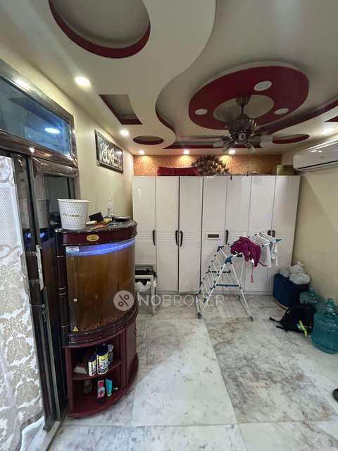 2 BHK Flat In Apartment For Sale  In Daryaganj 