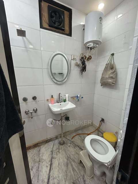 2 BHK Flat In Apartment For Sale  In Daryaganj 