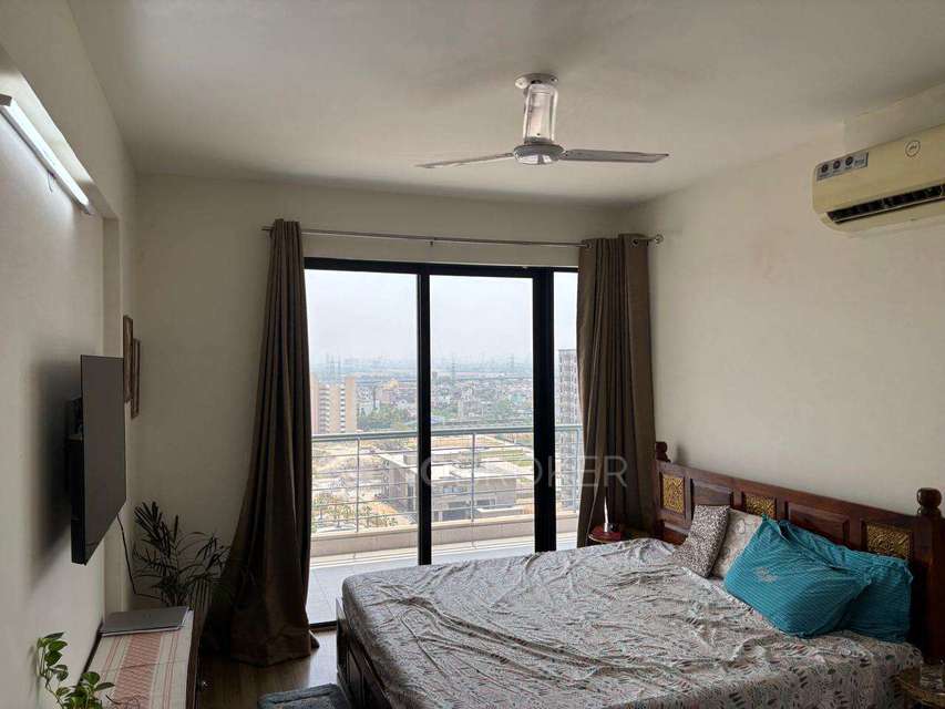 2 BHK Flat In Godrej Oasis, Sector-88 A For Sale  In Godrej Oasis