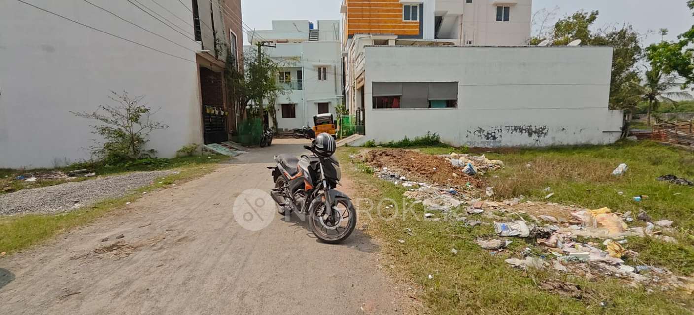 Plot For Sale  In Poonamallee