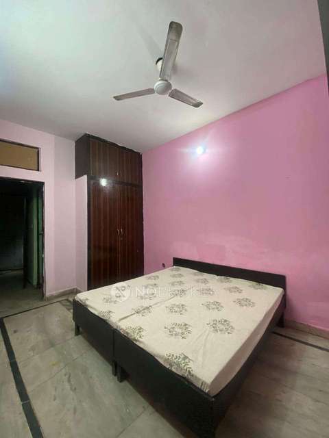 PG for Boys in Alpha Ii 