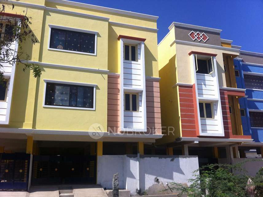 2 BHK Flat In Adthiya Homes, Pallikaranai For Sale  In Pallikaranai