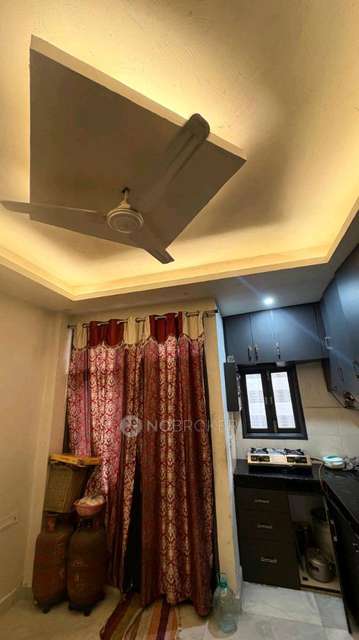 4+ BHK Flat For Sale  In Sangam Vihar