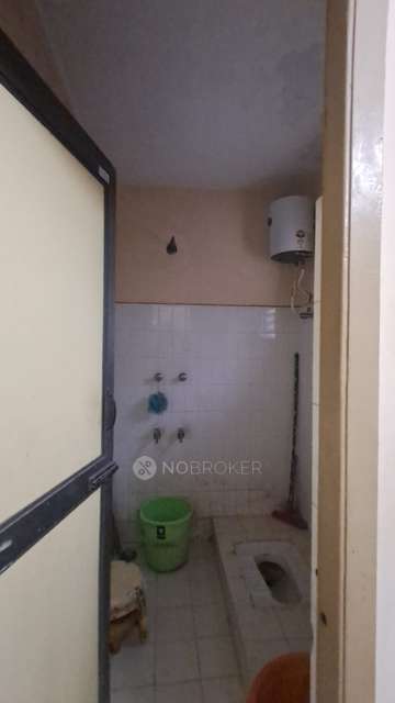 2 BHK Flat In Kailash Apartments  For Sale  In Saidapet