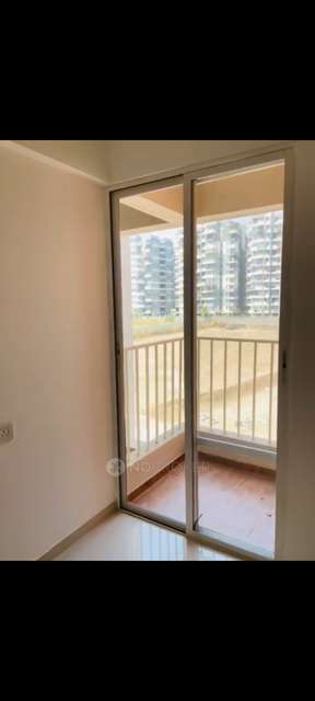 2 BHK Flat In Swastik Prism City Yellow for Rent  In Charholi Budruk