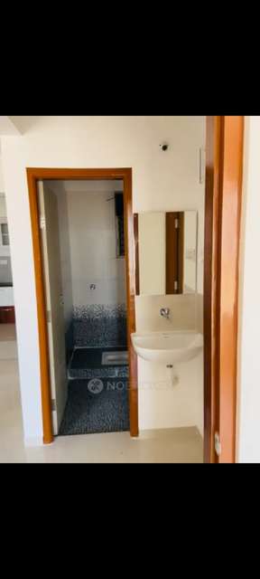 2 BHK Flat In Swastik Prism City Yellow for Rent  In Charholi Budruk