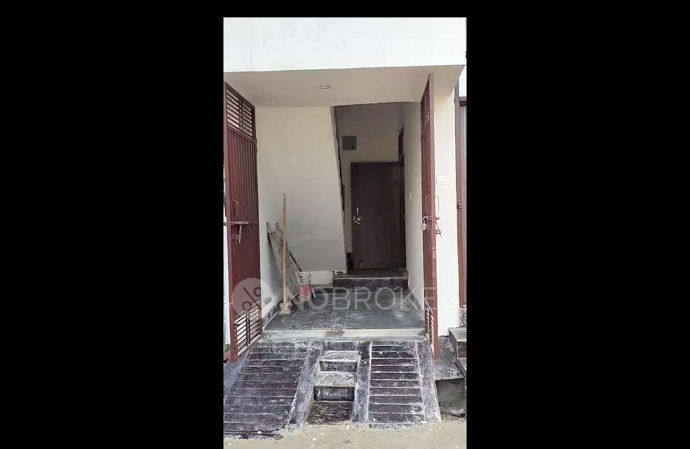 4 BHK House For Sale  In Chipiyana Buzurg,