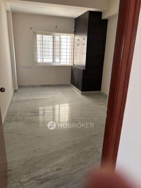 4+ BHK Flat In Standlone Builidng for Rent  In Tellapur